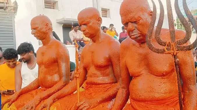 Chilli water abishegam