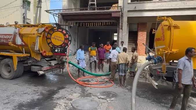 Tut drainage death