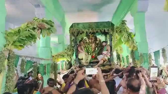 Tut temple event