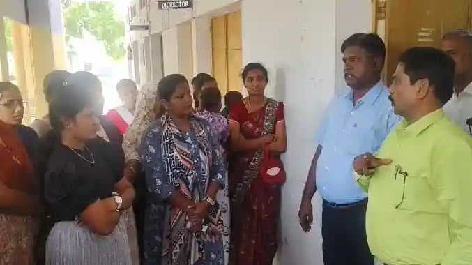 VDN 2020 Passed out student protest