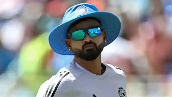 Shreays iyer back pain