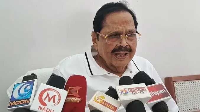 Minister dhurai murugan