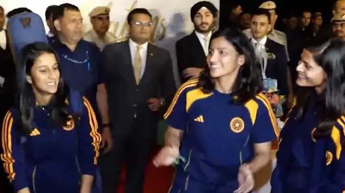Ind team delhi