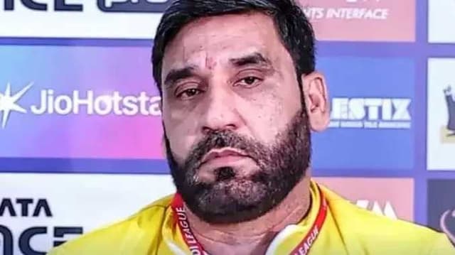 Thamil thalivas coach