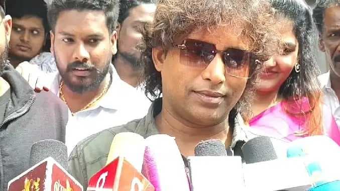 Actor dinesh press meet