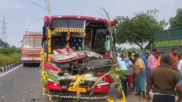 VDN Bus accident
