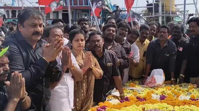 CHN ADMK