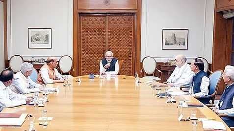 மோடி தலைமையில் அமைச்சரவைக் கூட்டம்