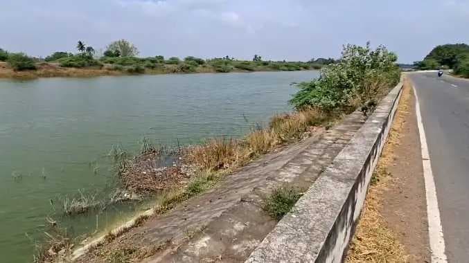 வீராணம் ஏரி