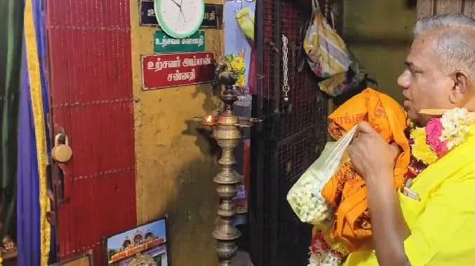 அமைச்சர் ஆனந்த் வருகை
