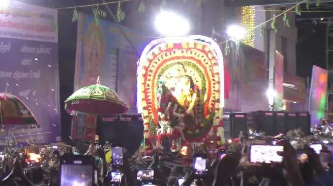 வேடபரி விழா கோலாகலம்