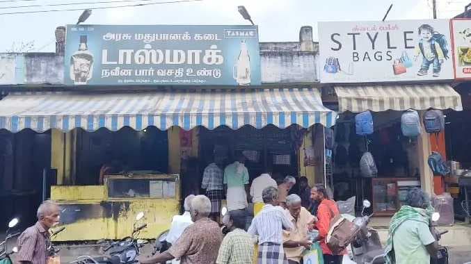 மூடப்படாத டாஸ்மாக் கடைகள்