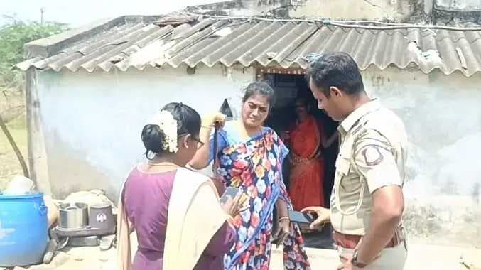 மூதாட்டிக்கு பாலியல் துன்புறுத்தல்