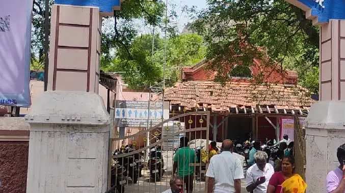 மாற்றுத்திறனாளி பெண் புகார்