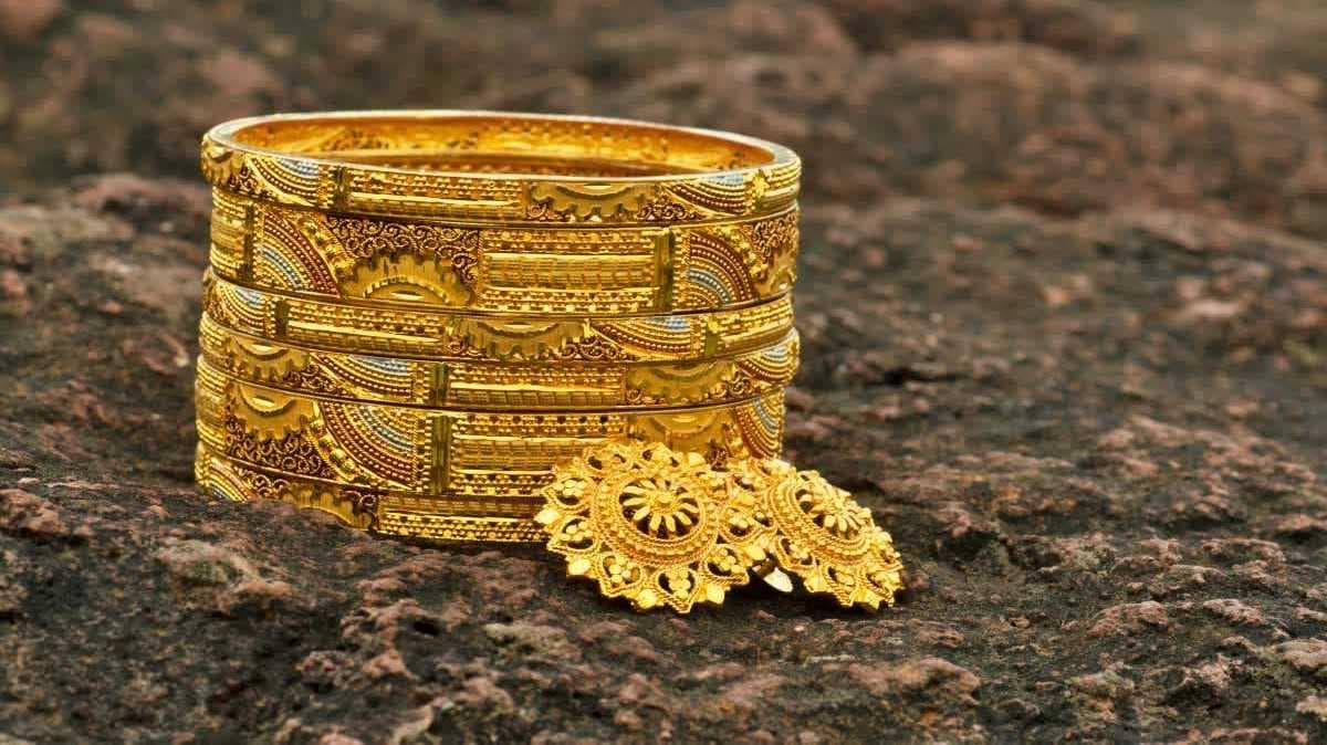 தங்கம், வெள்ளி விலையில் மாற்றமில்லை