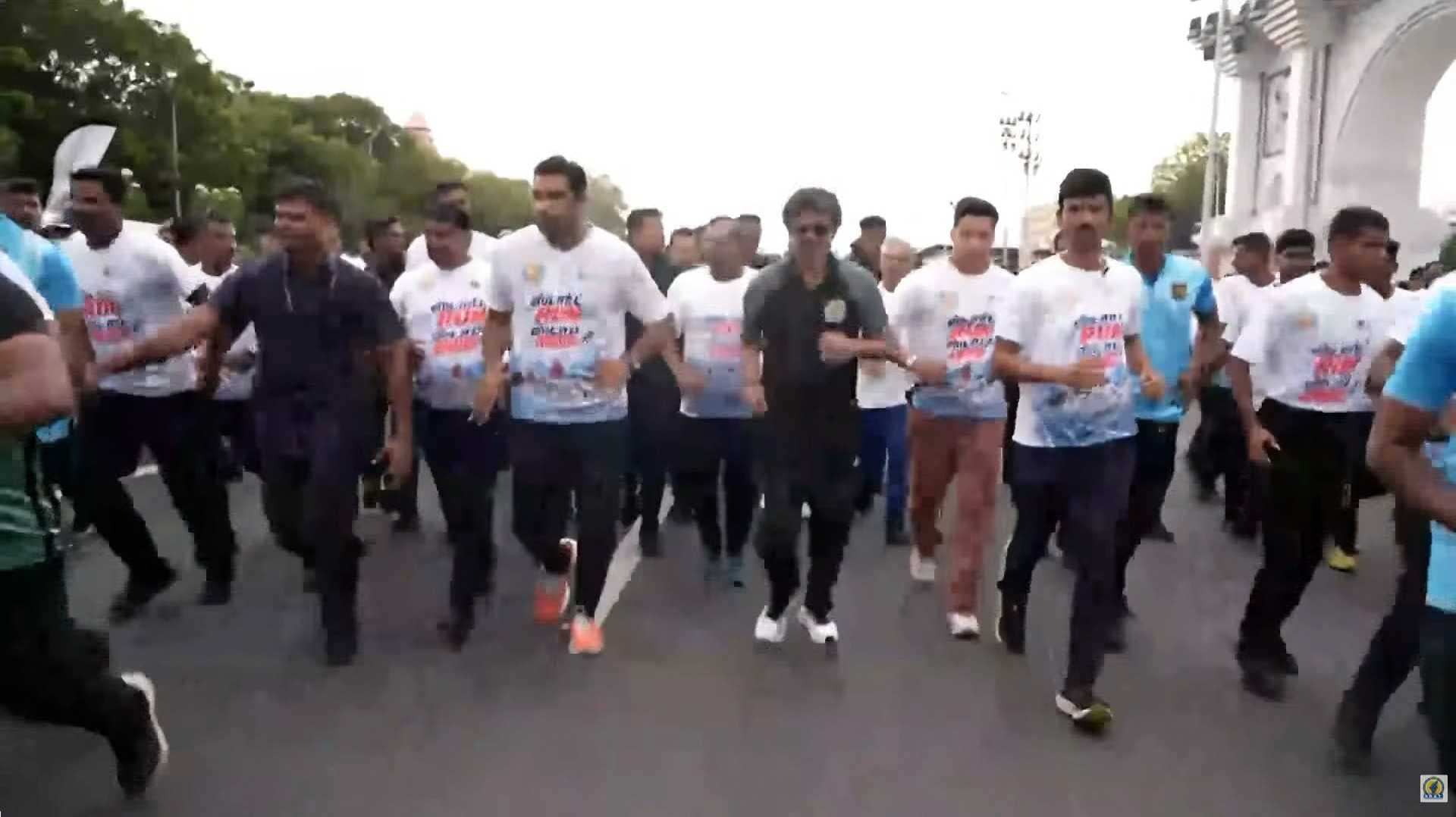 CM VIJAY RUN 03