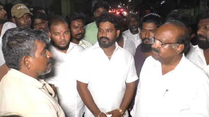 மக்கள் போராட்டம்