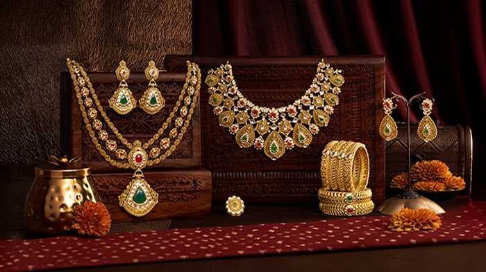 ஆபரணத் தங்கத்தின் விலை சவரனுக்கு ரூ.560 குறைவு