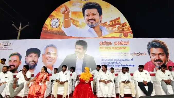 பொதுக்கூட்டத்தில் கனமழை