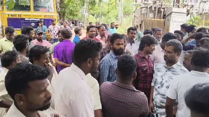 ஒப்பந்த ஊழியர்கள்