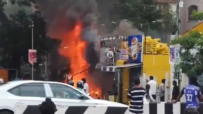 பிரியாணி கடையில்  தீ