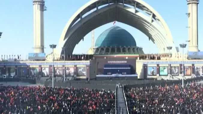 கமேனிக்கு இறுதி அஞ்சலி