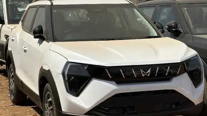 XUV 3XO