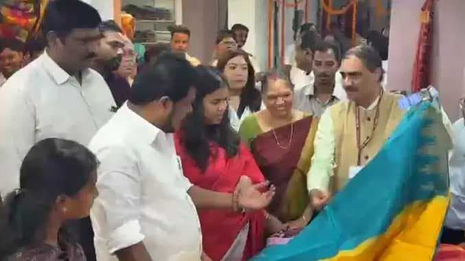 Minister keerthana