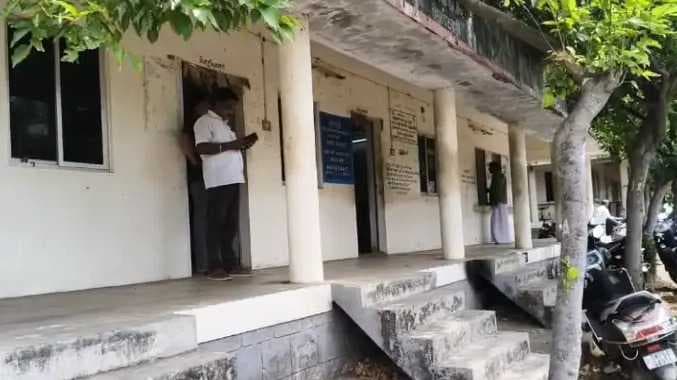 வயர்மேன் கைது