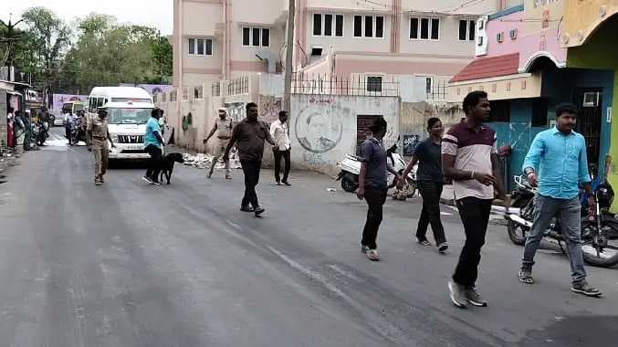 அதிரடி சோதனை