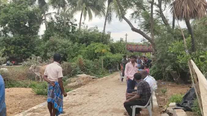 மாற்றி ஒப்படைக்கப்பட்ட உடல்கள்