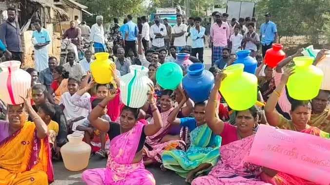 பொதுமக்கள் கடும் அவதி