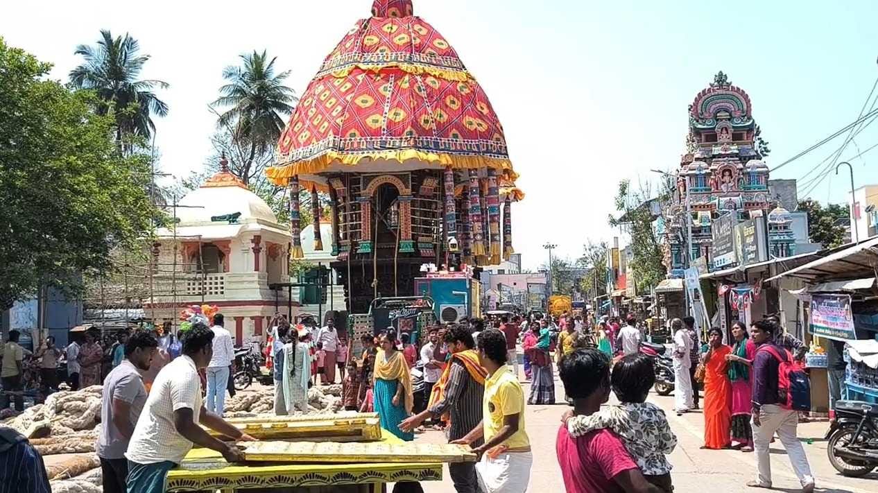 thiruvarur car festival