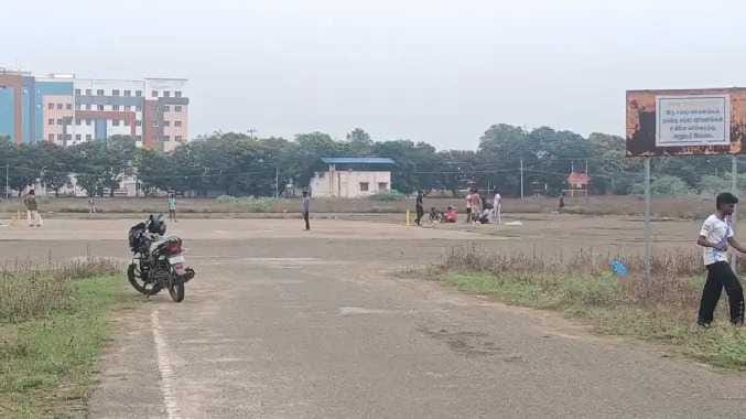 ஹெலிகாப்டர் இறங்குதளம்