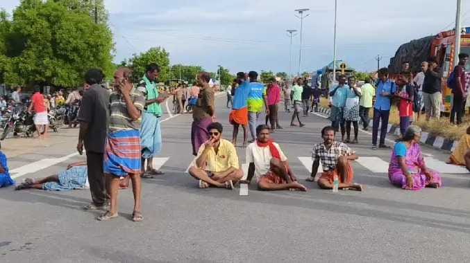 சாலை மறியல்