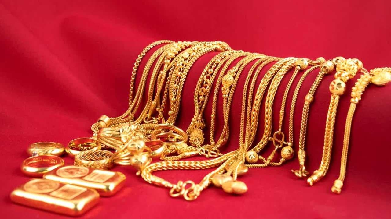 ஒரு சவரன் ஆபரணத் தங்கத்தின் விலை ரூ.1,080 சரிவு